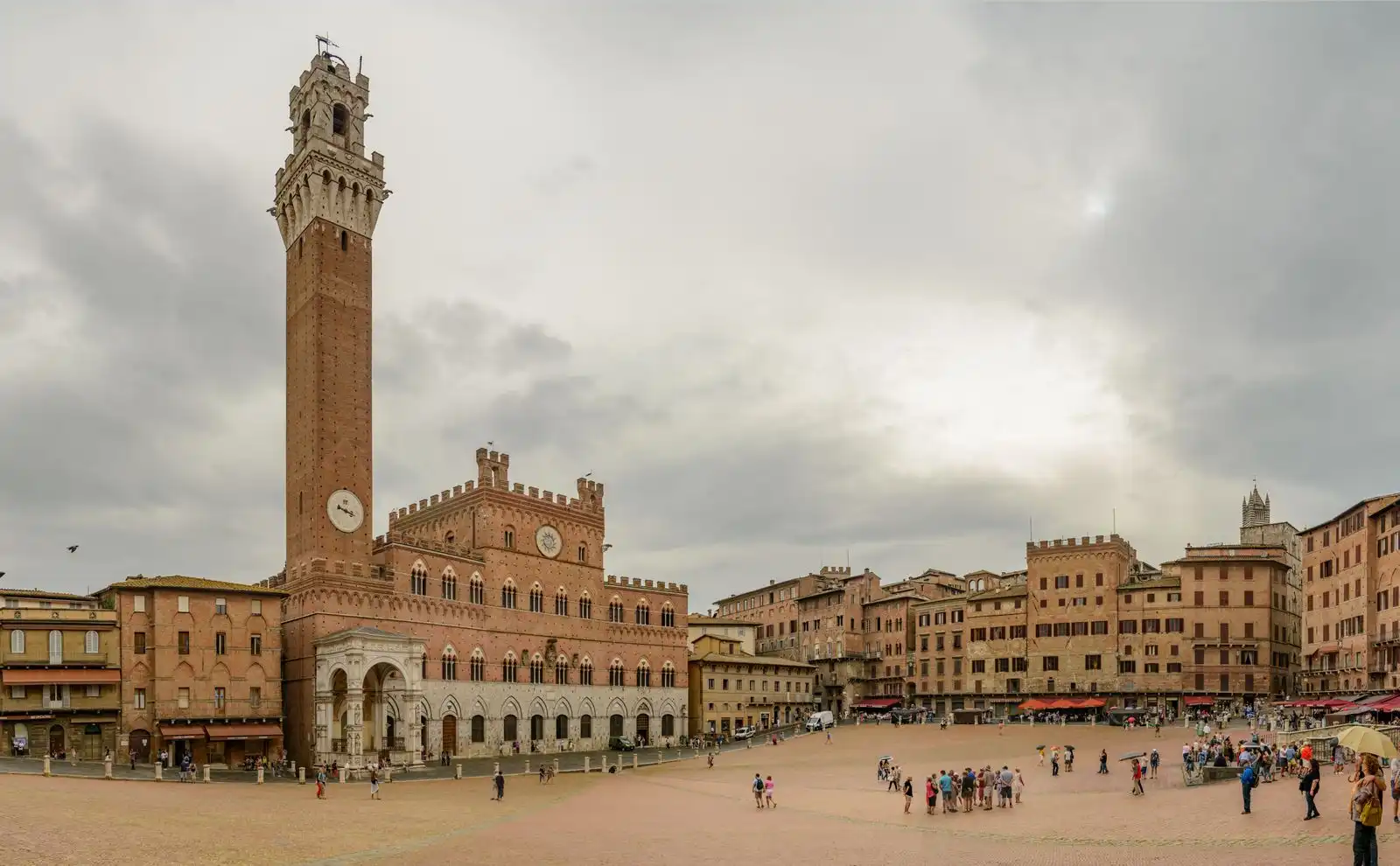 Siena's Palazzo Pubblico and tower beside Piazza del Campo