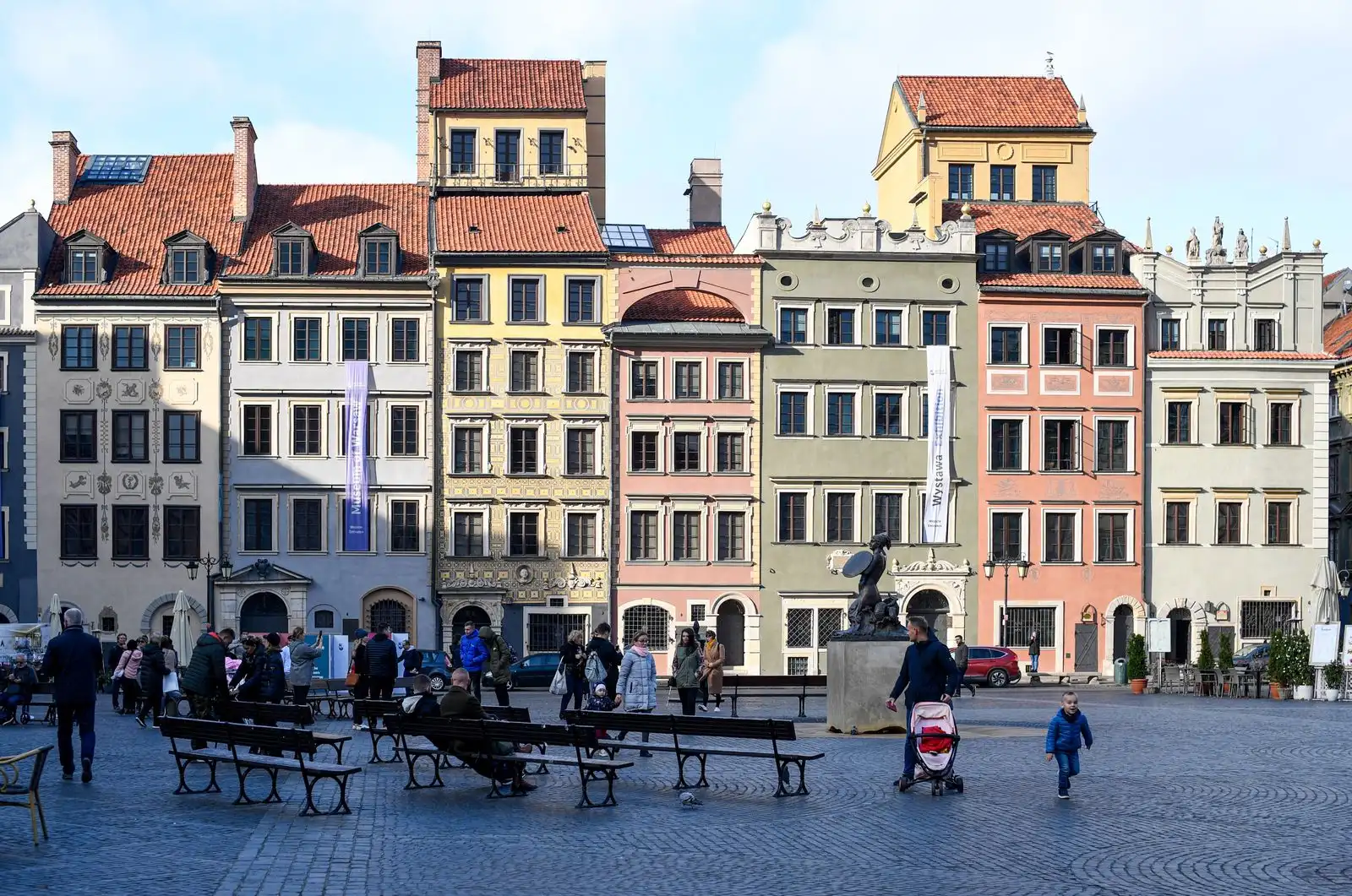 Colourful facades around Warsaw's Old Town Square